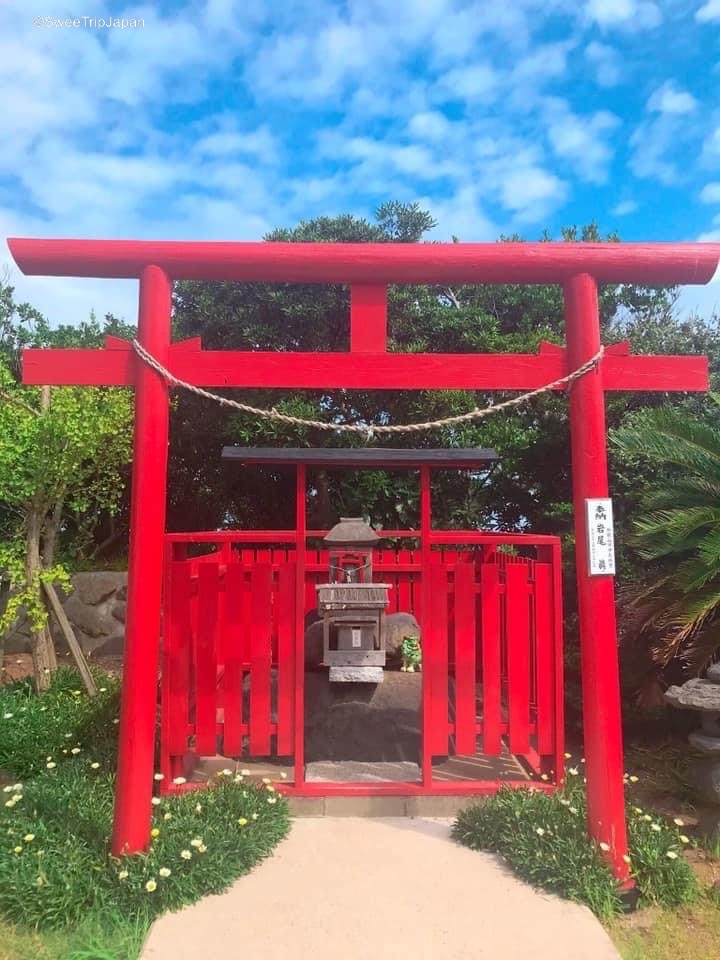Motonosumi Shrine, japan
