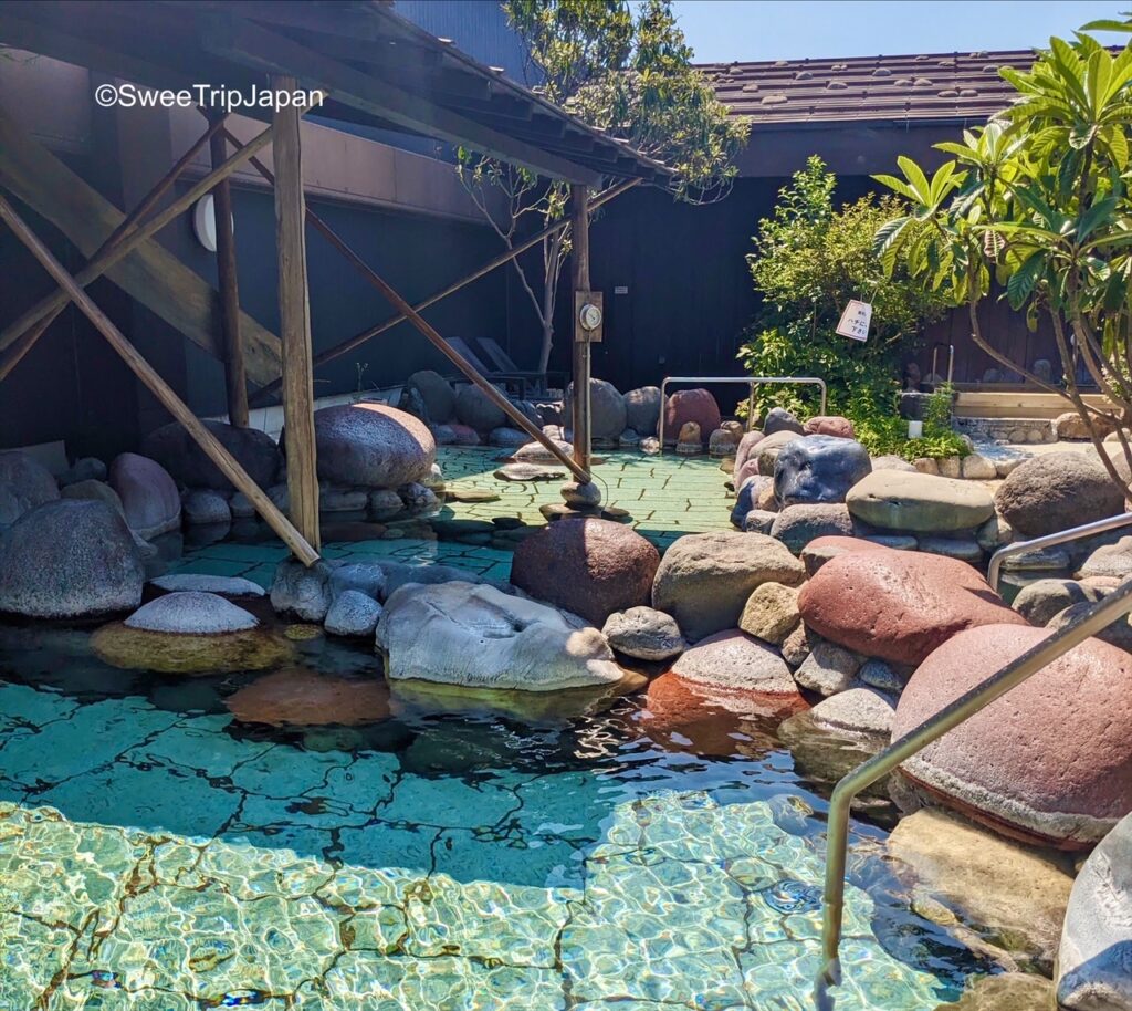 Oyata onsen Myojin Hot Spring